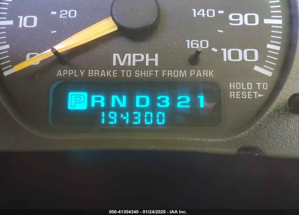 2001 GMC YUKON SLT VIN: 1GKEC13T11J214004