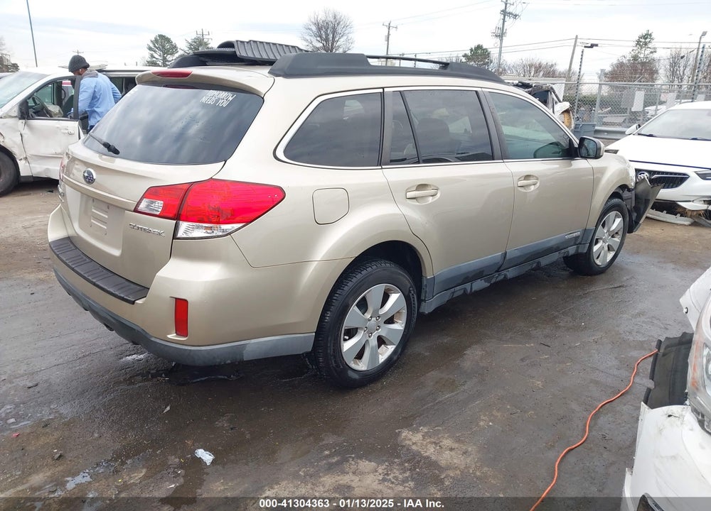2010 SUBARU OUTBACK 2.5I PREMIUM VIN: 4S4BRCCC7A3377636