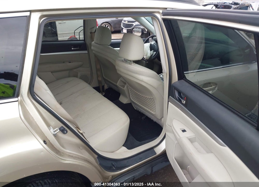 2010 SUBARU OUTBACK 2.5I PREMIUM VIN: 4S4BRCCC7A3377636