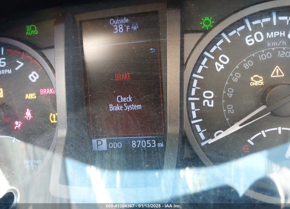 2019 TOYOTA TACOMA VIN: 3TMCZ5AN2KM231072