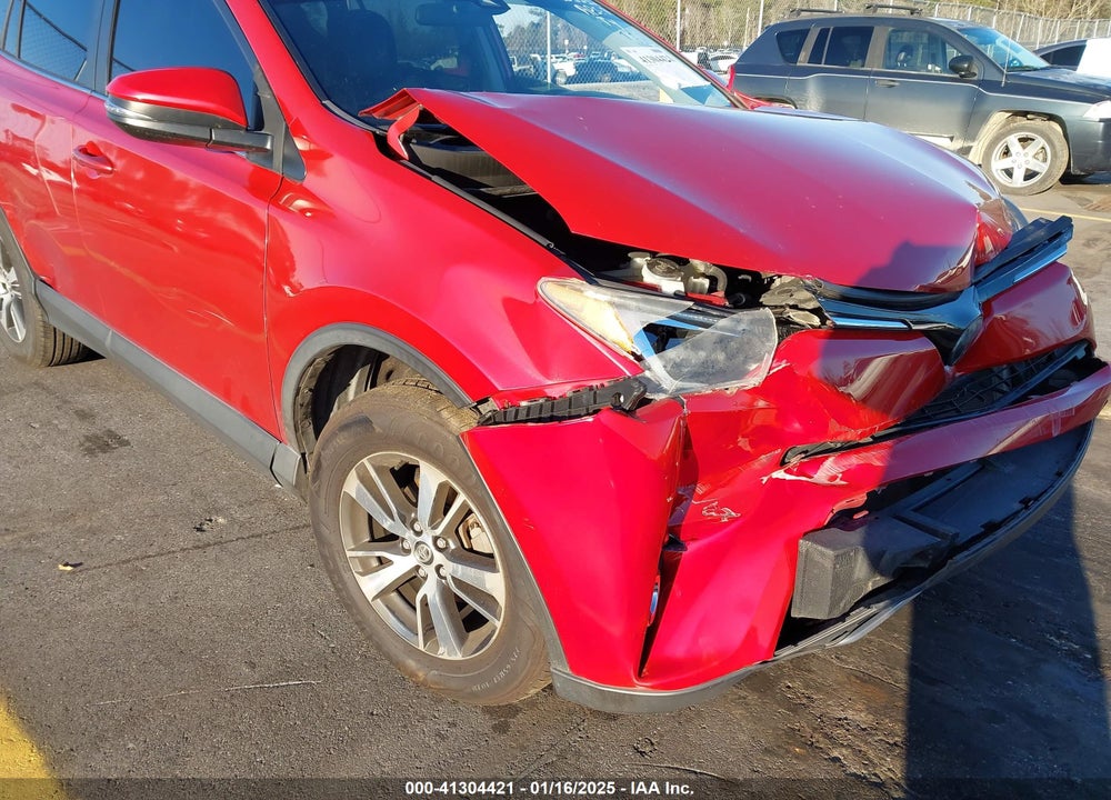 2017 TOYOTA RAV4 XLE VIN: JTMWFREV6HJ131361