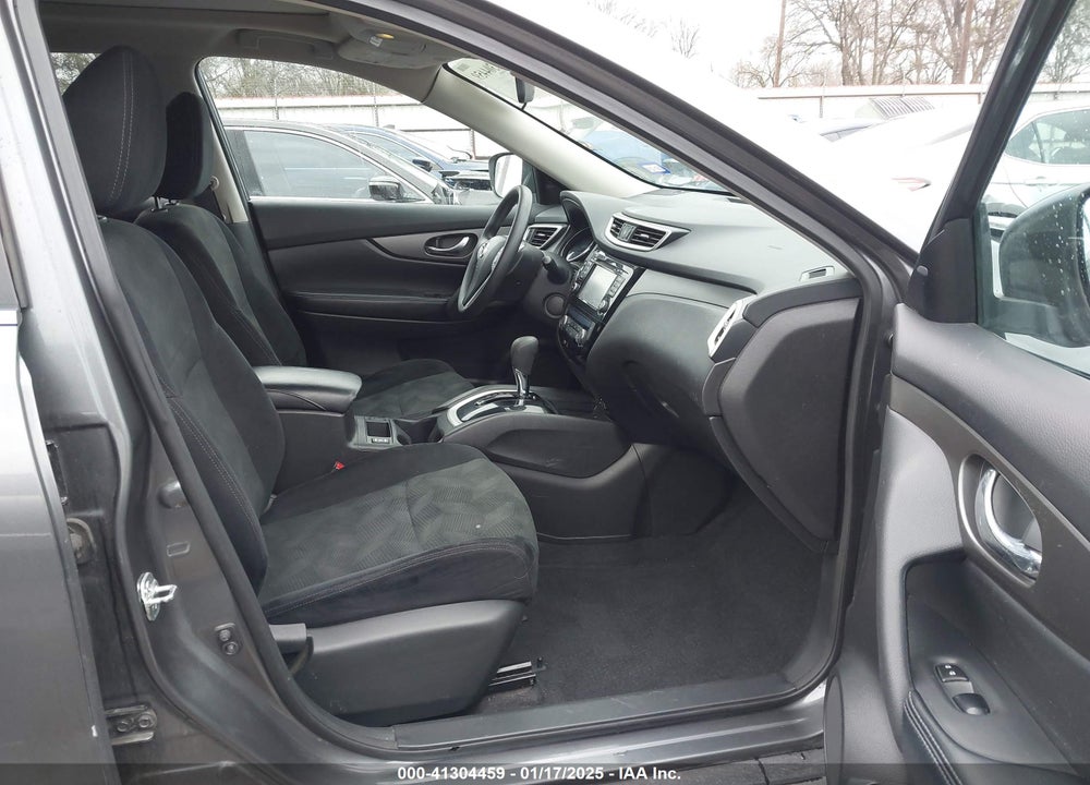 2015 NISSAN ROGUE SV VIN: 5N1AT2MV7FC898578