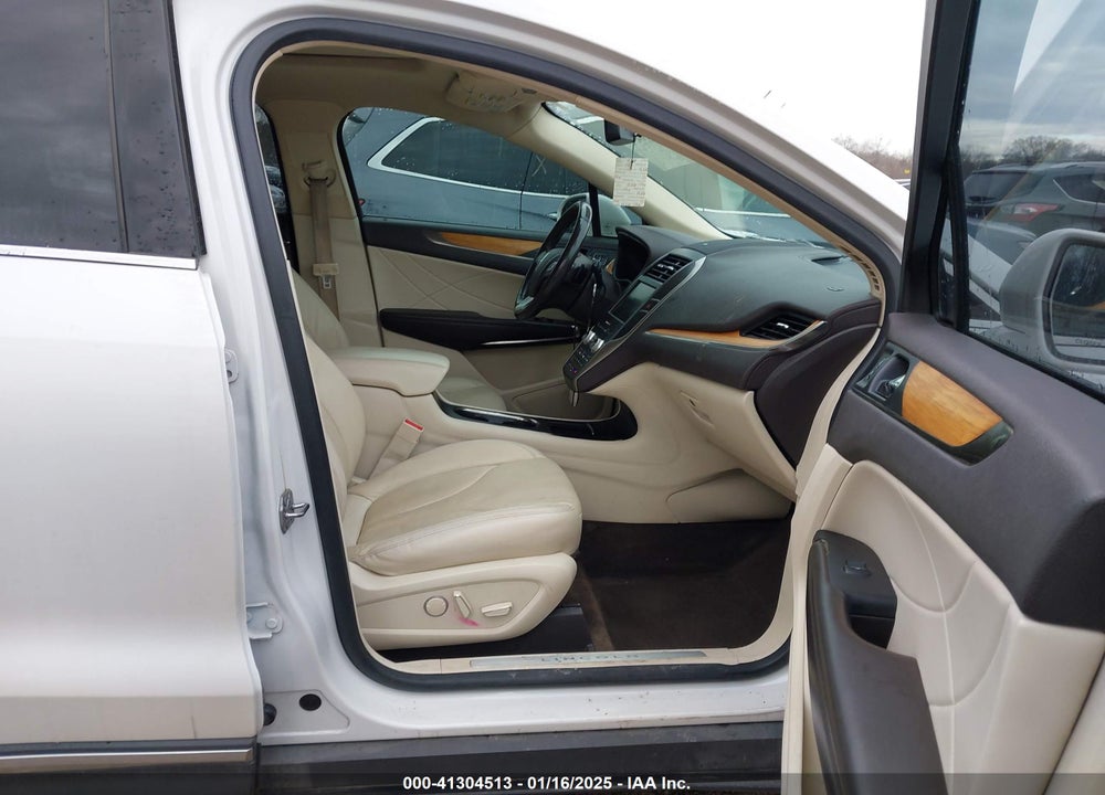 2015 LINCOLN MKC VIN: 5LMCJ1A95FUJ06225