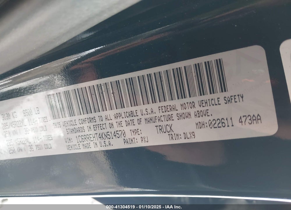 2019 RAM 1500 VIN: 1C6RREHT4KN514570