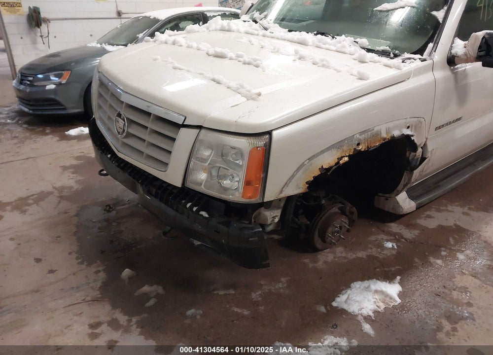 2006 CADILLAC ESCALADE STANDARD VIN: 1GYEK63N56R136200