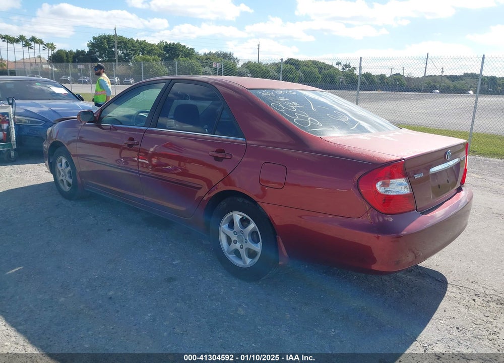 2002 TOYOTA CAMRY LE VIN: JTDBE32KX20038381