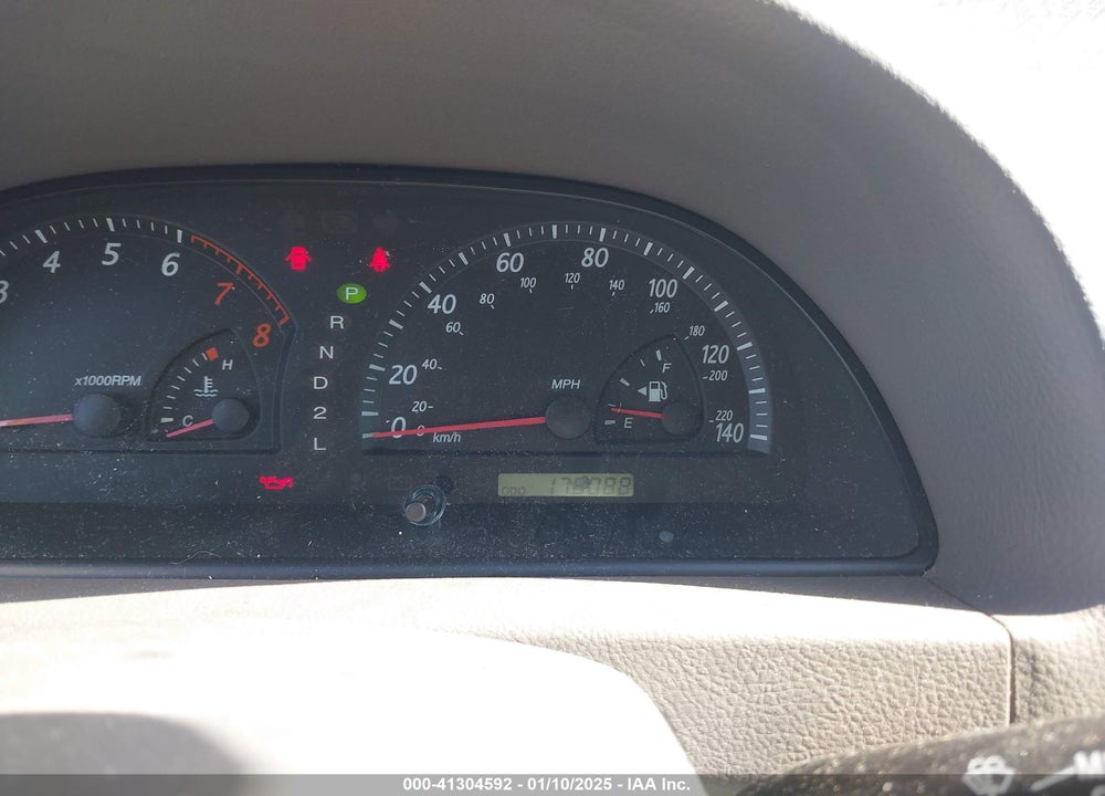 2002 TOYOTA CAMRY LE VIN: JTDBE32KX20038381