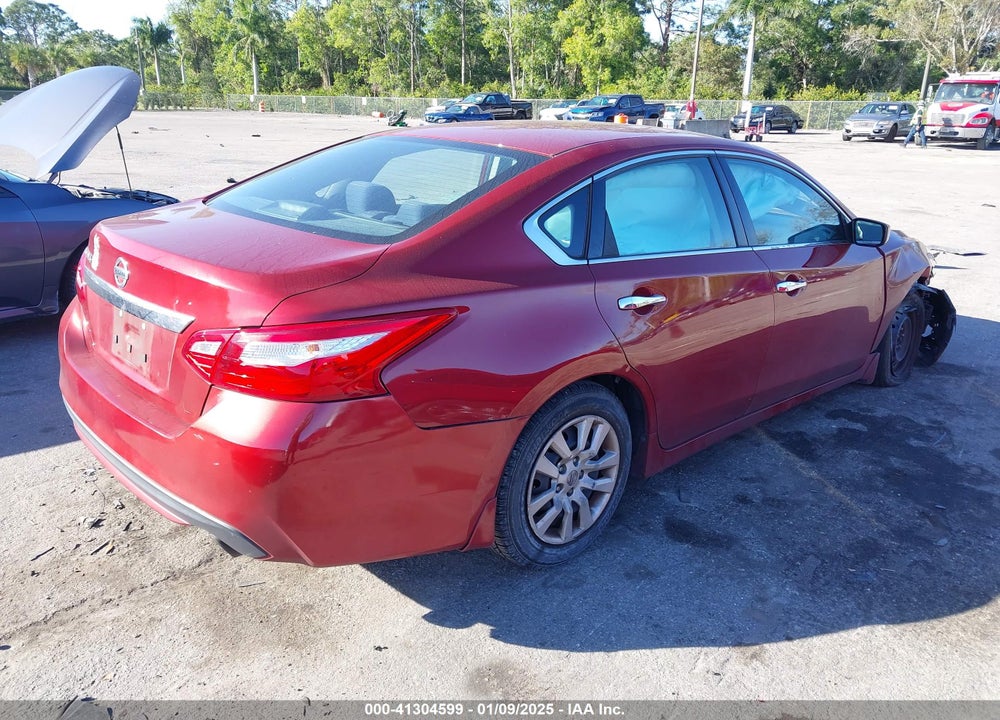 2017 NISSAN ALTIMA VIN: 1N4AL3AP7HN322261