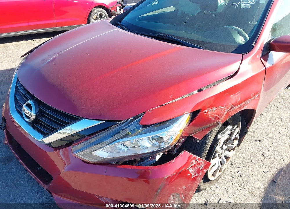 2017 NISSAN ALTIMA VIN: 1N4AL3AP7HN322261