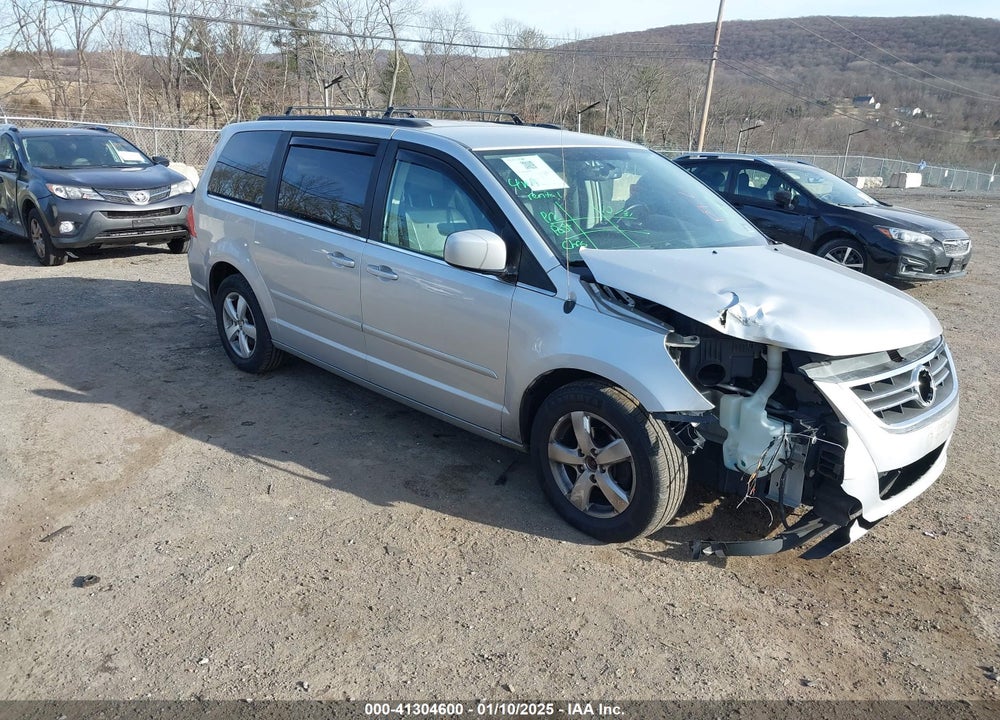 2011 VOLKSWAGEN ROUTAN SE VIN: 2V4RW3DGXBR695438