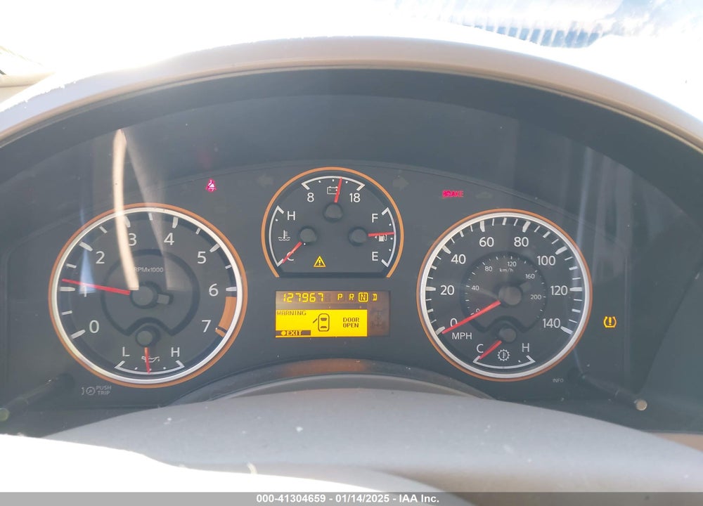 2010 NISSAN TITAN SE VIN: 1N6BA0CA5AN300256