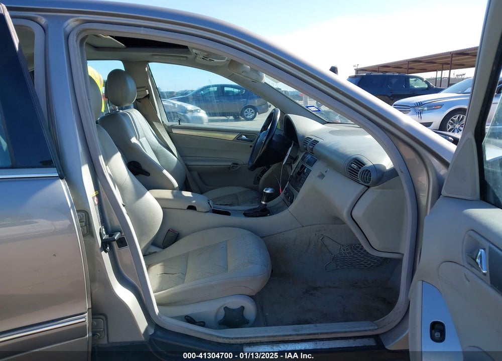 2005 MERCEDES-BENZ C 230 KOMPRESSOR SPORT VIN: WDBRF40J15F664106