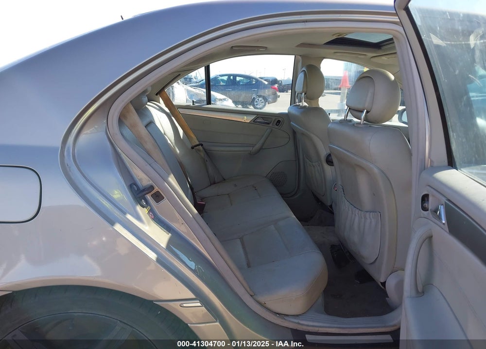 2005 MERCEDES-BENZ C 230 KOMPRESSOR SPORT VIN: WDBRF40J15F664106