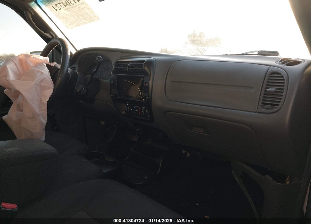 2011 FORD RANGER VIN: 1FTKR1EDXBPA79817