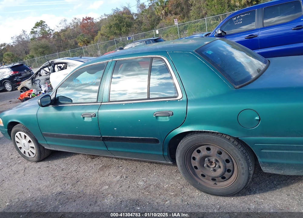2007 FORD CROWN VICTORIA VIN: 2FAHP71W97X141693