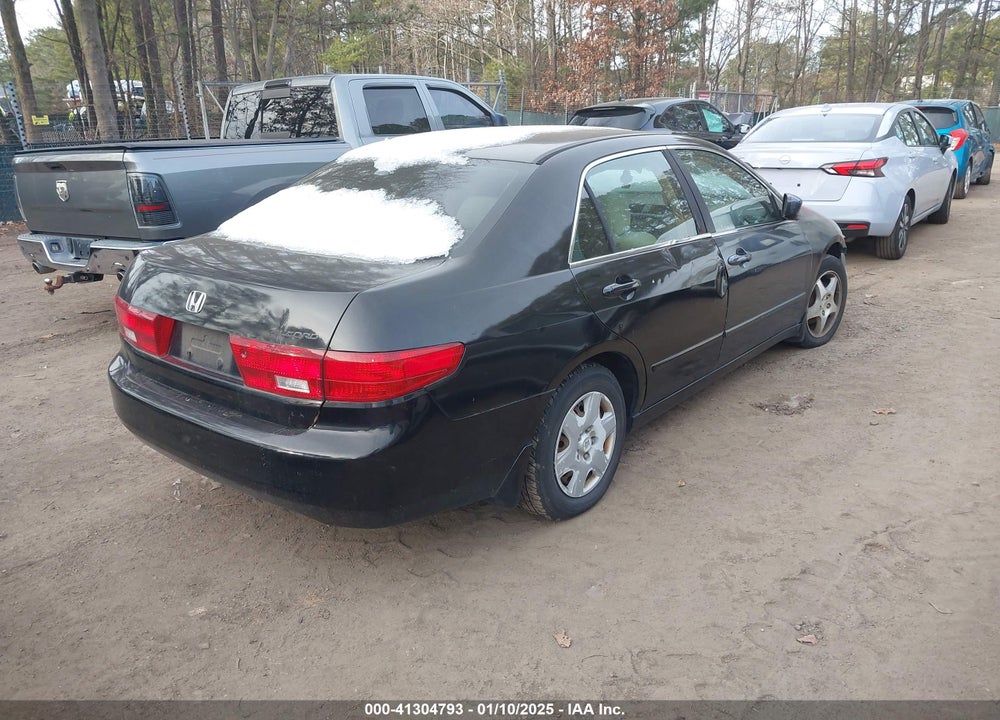 2005 HONDA ACCORD 2.4 LX VIN: 1HGCM56425A004658