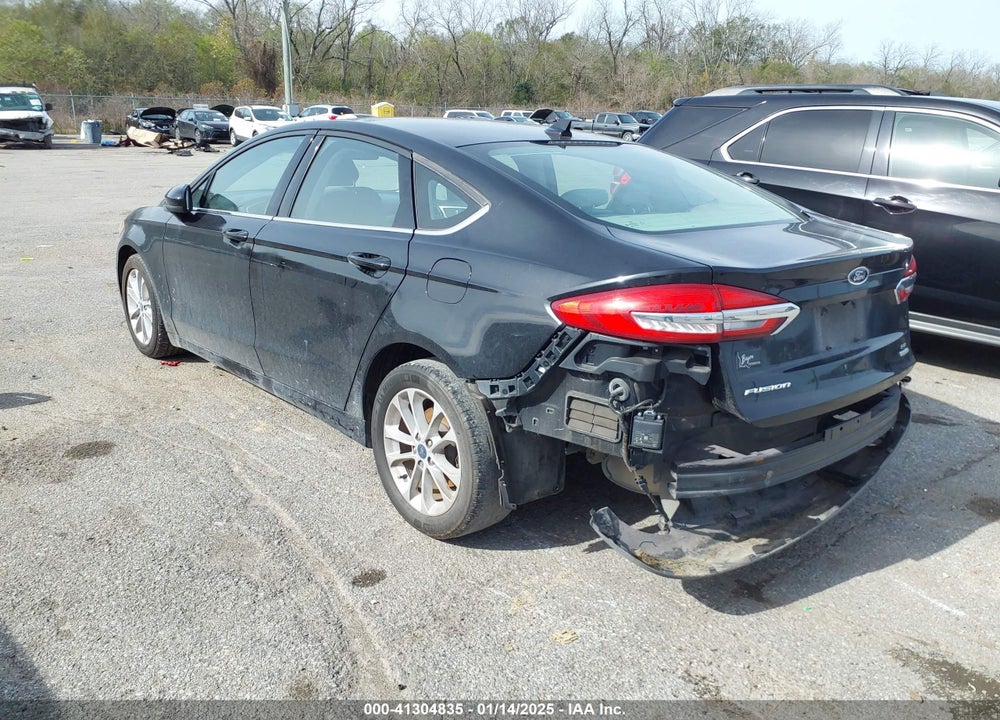 2020 FORD FUSION VIN: 3FA6P0HD8LR103688