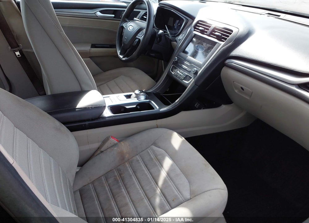 2020 FORD FUSION VIN: 3FA6P0HD8LR103688