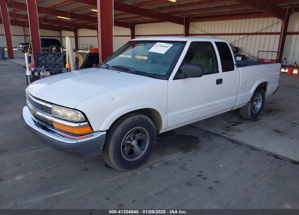 1998 CHEVROLET S-10 LS FLEETSIDE VIN: 1GCCS19X2W8115139