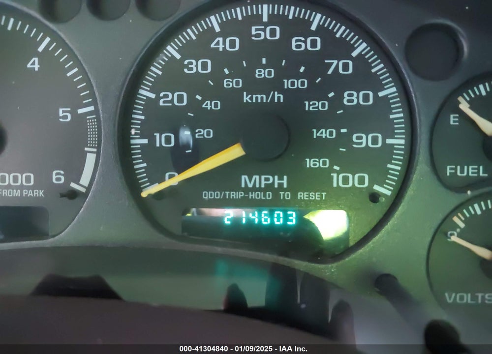 1998 CHEVROLET S-10 LS FLEETSIDE VIN: 1GCCS19X2W8115139