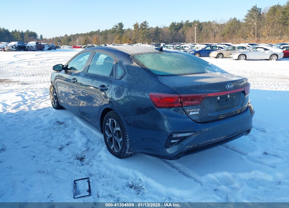 2019 KIA FORTE LXS VIN: 3KPF24AD3KE106949