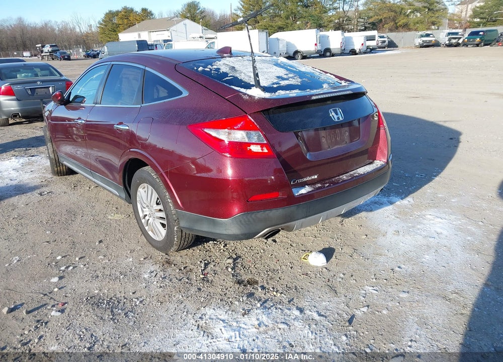 2013 HONDA CROSSTOUR EX VIN: 5J6TF3H33DL000648