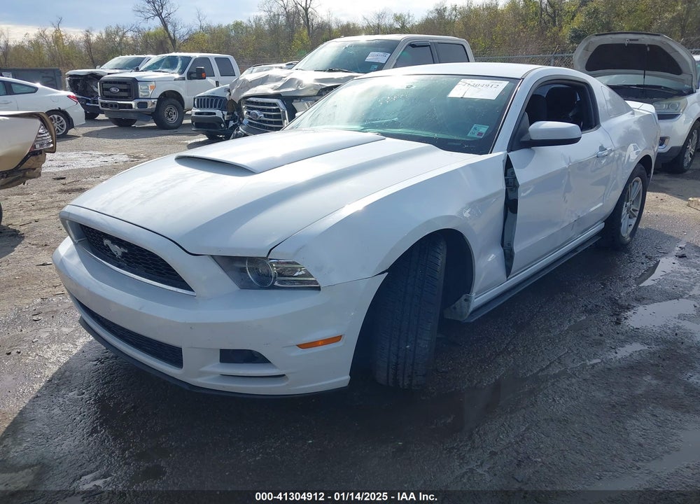 2014 FORD MUSTANG V6 VIN: 1ZVBP8AM2E5203080