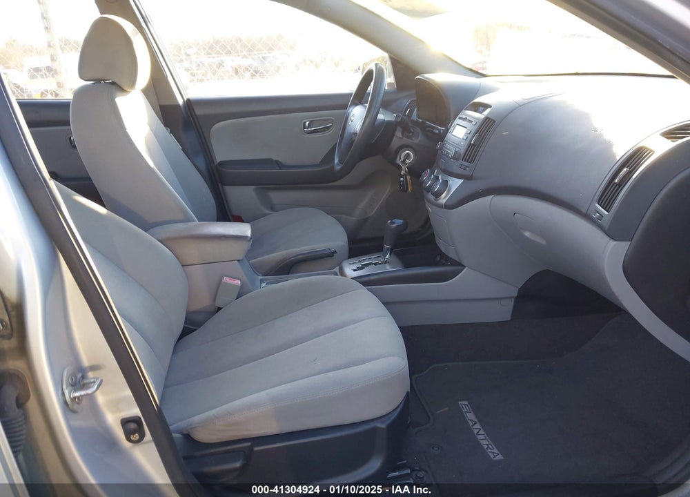 2010 HYUNDAI ELANTRA GLS VIN: KMHDU4AD1AU157914