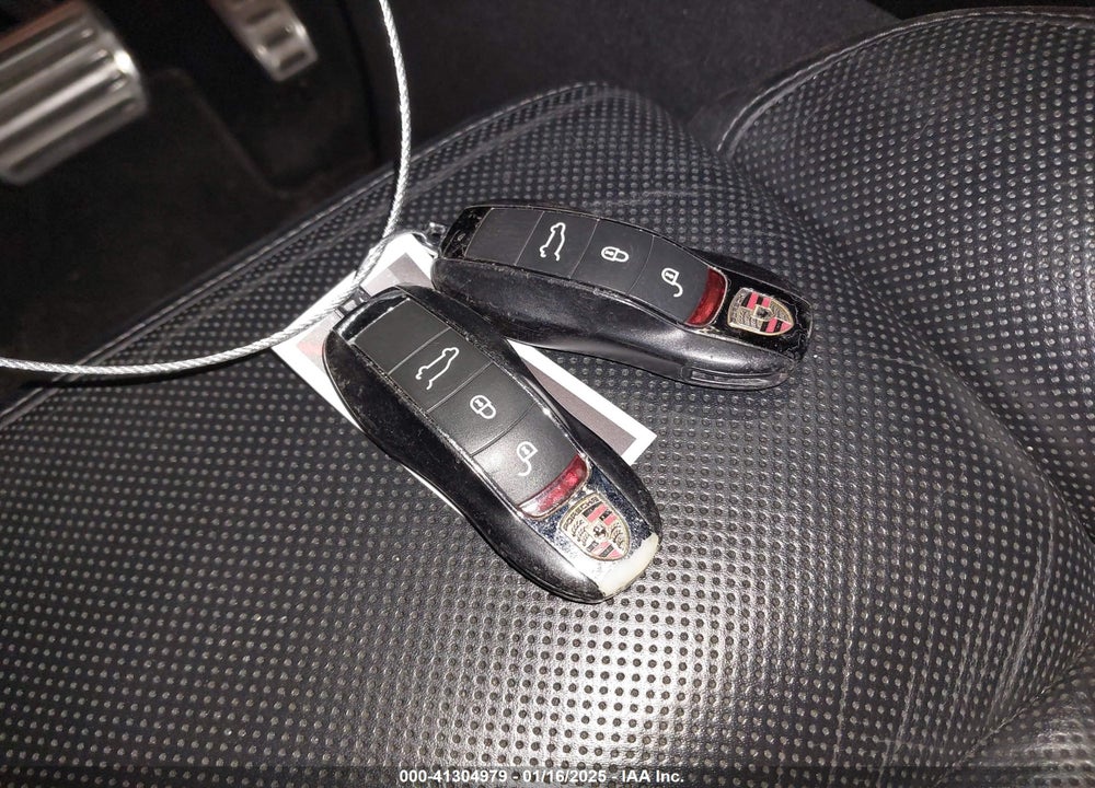 2011 PORSCHE CAYENNE S VIN: WP1AB2A20BLA47233