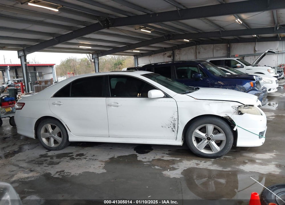 2011 TOYOTA CAMRY SE VIN: 4T1BF3EK4BU650685