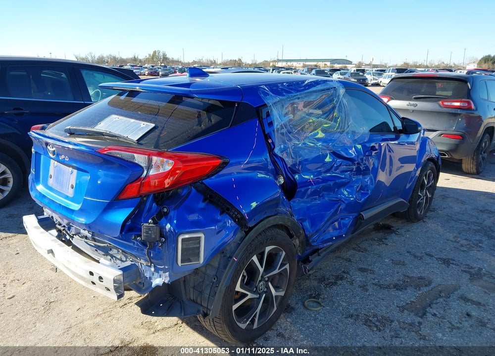 2021 TOYOTA C-HR XLE VIN: NMTKHMBX7MR129129