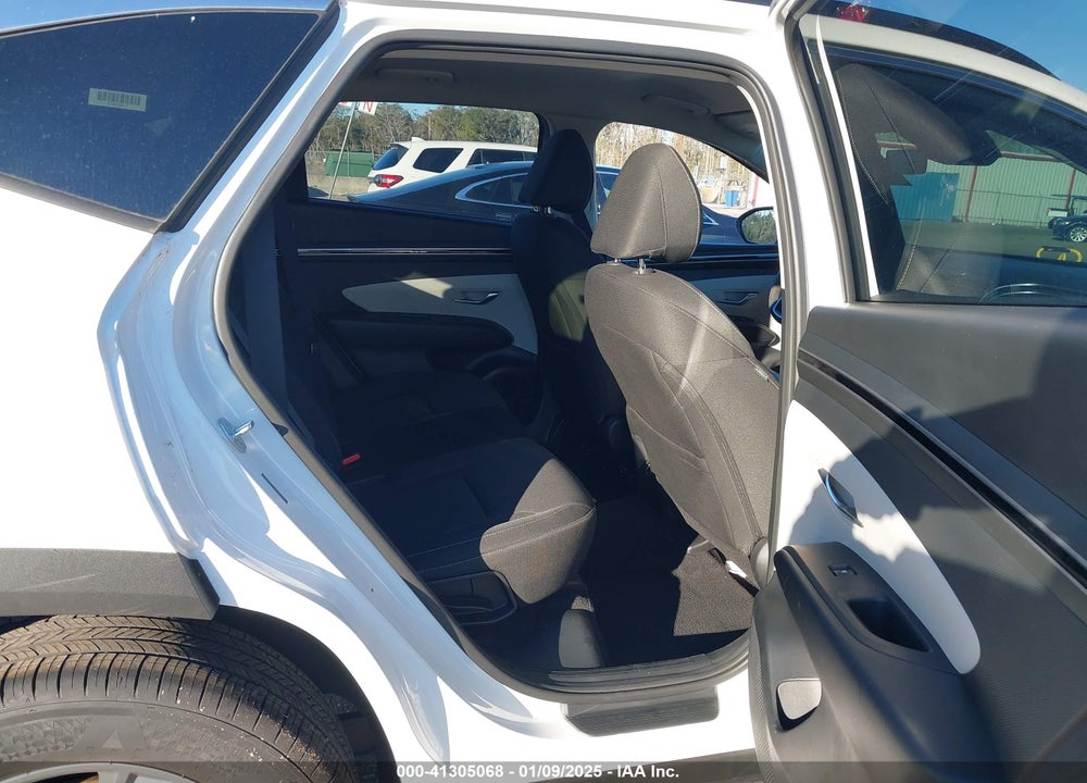 2024 HYUNDAI TUCSON SEL VIN: 5NMJBCDE4RH327875