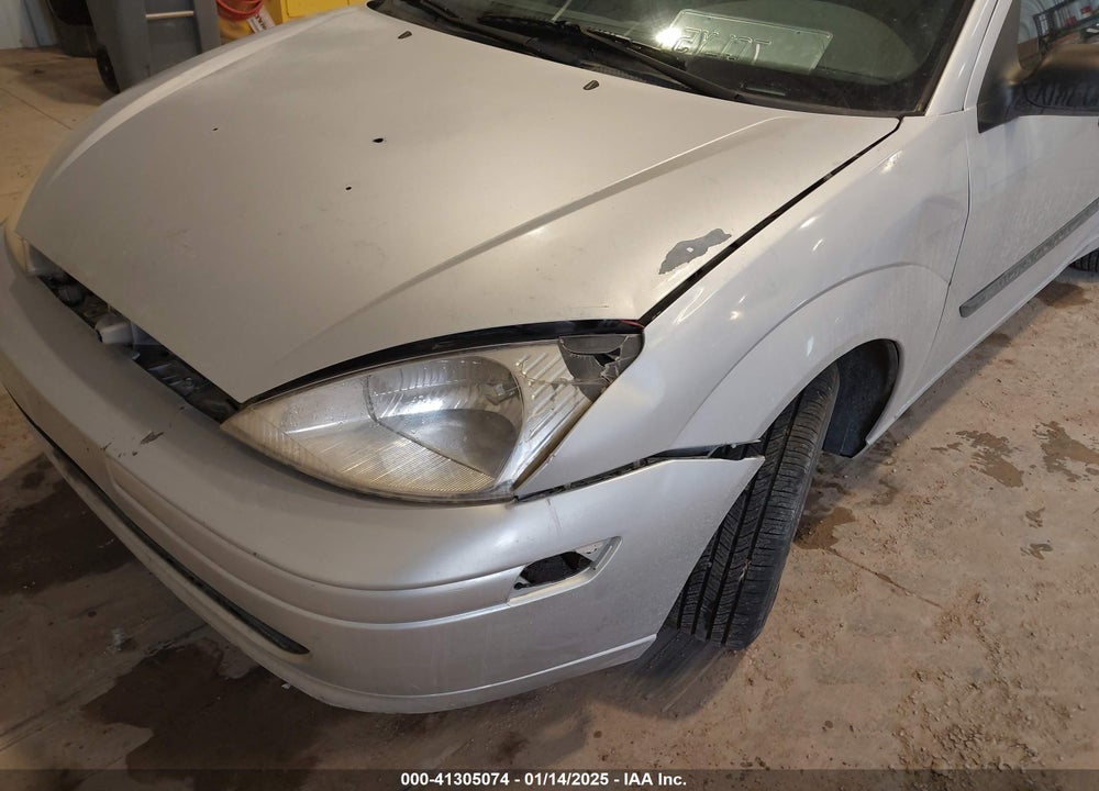 2001 FORD FOCUS LX VIN: 1FAFP33P71W346826