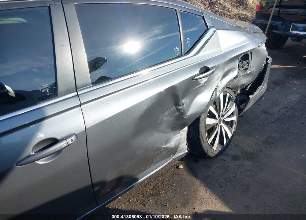 2020 NISSAN ALTIMA SR FWD VIN: 1N4BL4CV1LC192178