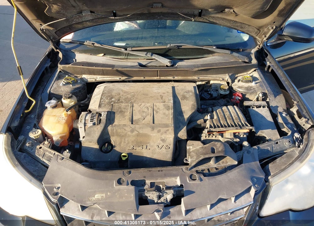 2010 CHRYSLER SEBRING VIN: 1C3CC5FV5AN112936