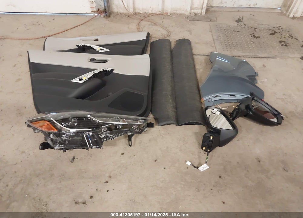 2024 TOYOTA COROLLA CROSS L VIN: 7MUAAABG2RV113031