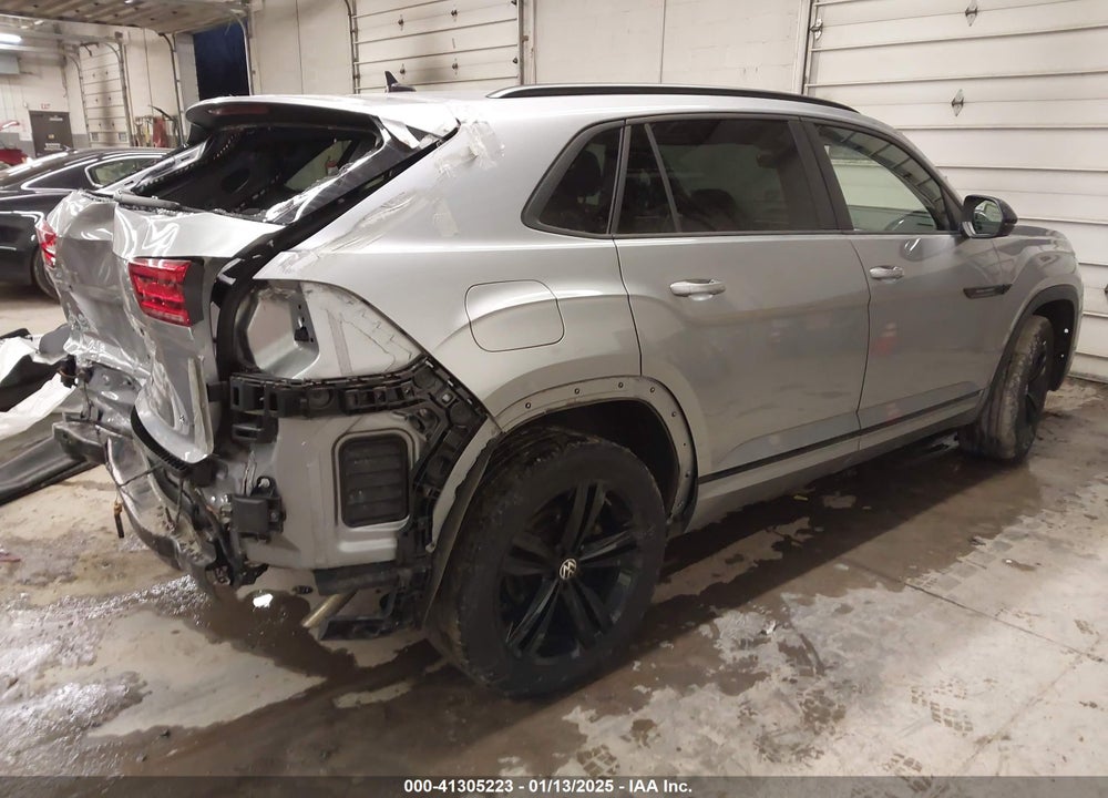 2023 VOLKSWAGEN ATLAS CROSS SPORT 2.0T SEL R-LINE BLACK VIN: 1V2SC2CA5PC207703