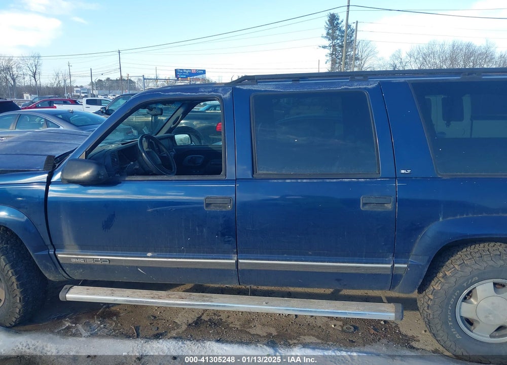 1998 GMC SUBURBAN 1500 SL VIN: 1GKFK16R7WJ700525