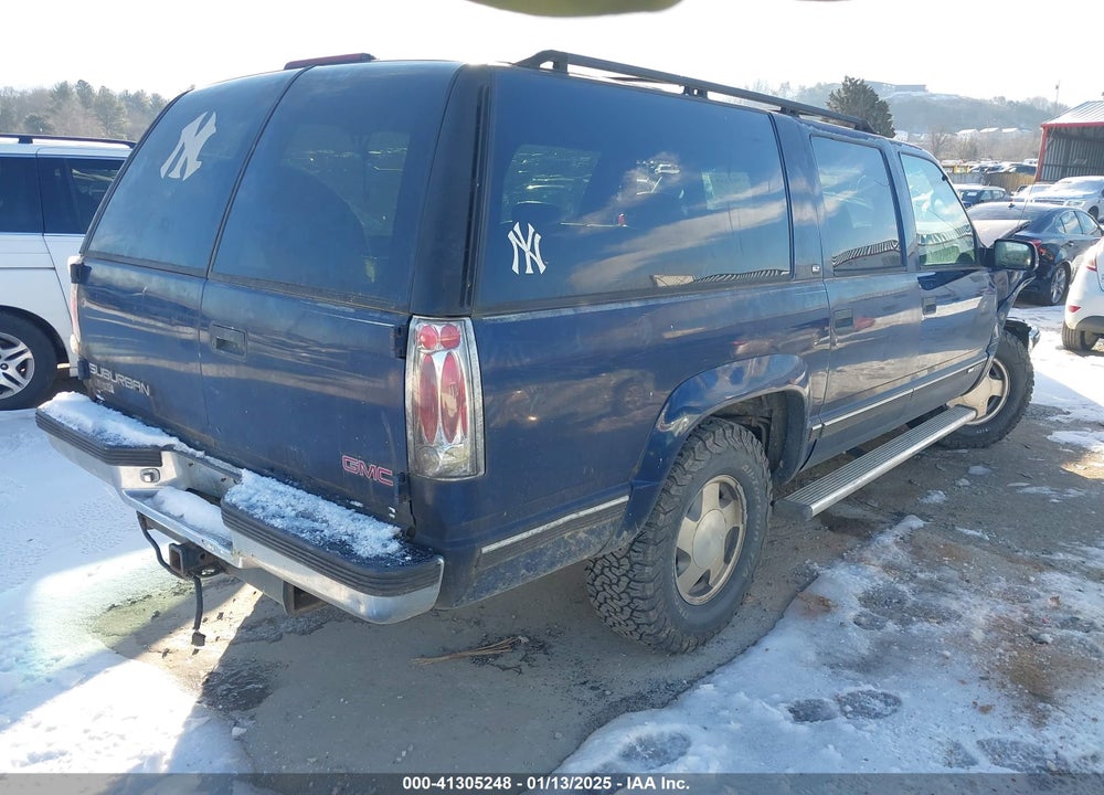 1998 GMC SUBURBAN 1500 SL VIN: 1GKFK16R7WJ700525