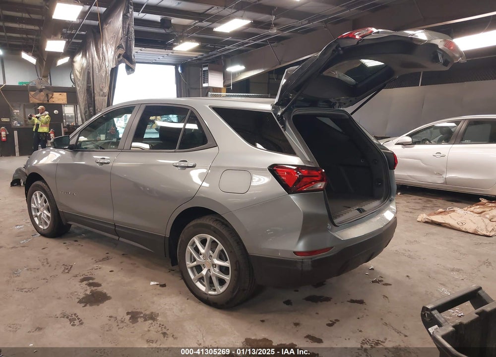 2023 CHEVROLET EQUINOX FWD LS VIN: 3GNAXHEG1PL212690