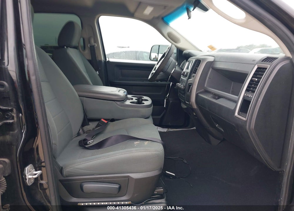 2015 RAM 1500 EXPRES QUAD CAB VIN: 1C6RR6FT0FS591288