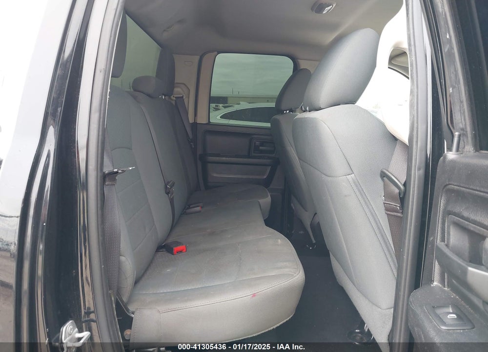 2015 RAM 1500 EXPRES QUAD CAB VIN: 1C6RR6FT0FS591288