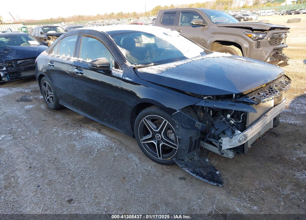 2022 MERCEDES-BENZ A 220 4MATIC VIN: W1K3G4FB5NJ334508