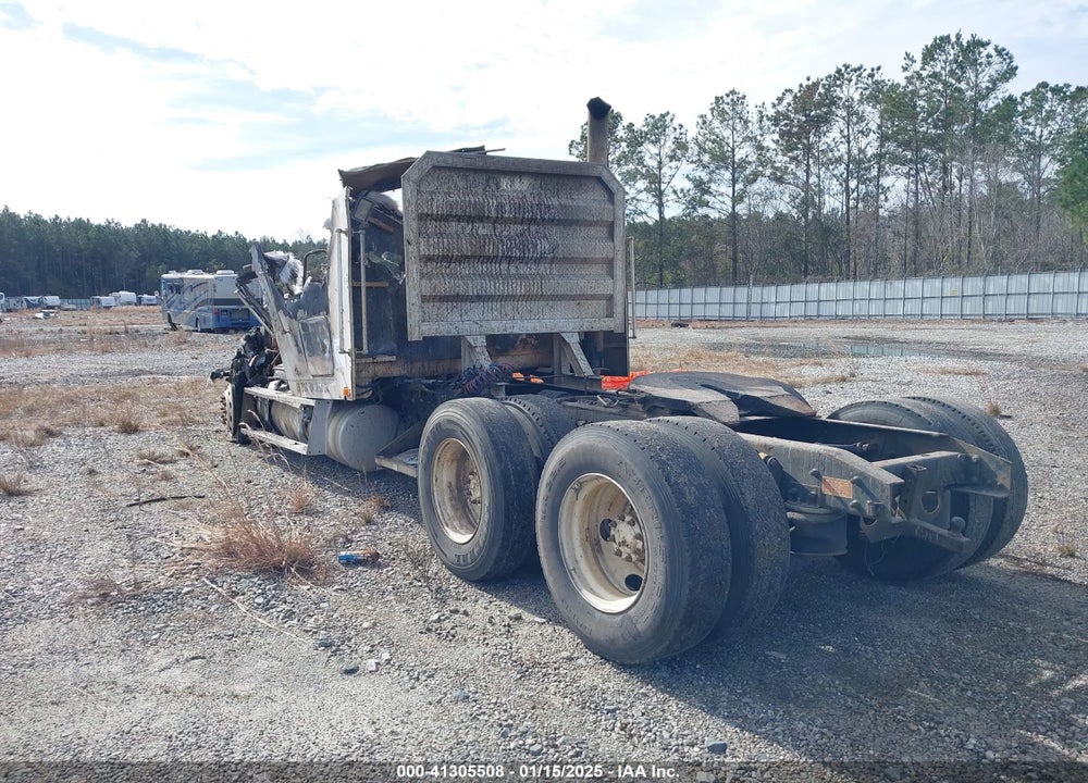 1995 FREIGHTLINER FLD FLD120 VIN: 1FUYDZYB2SH662144