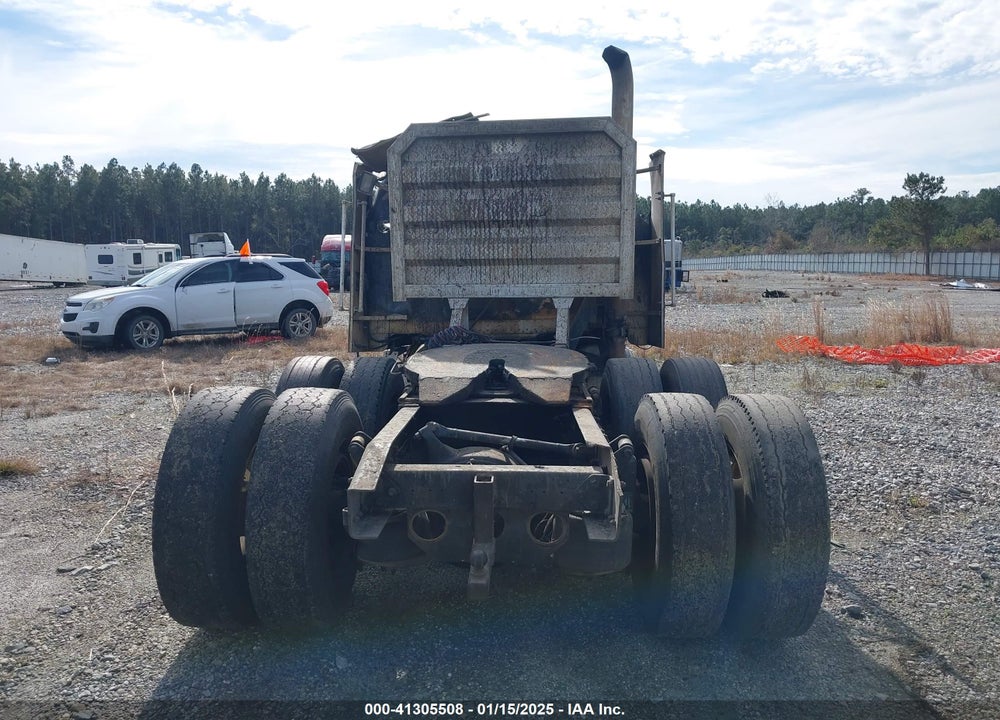 1995 FREIGHTLINER FLD FLD120 VIN: 1FUYDZYB2SH662144