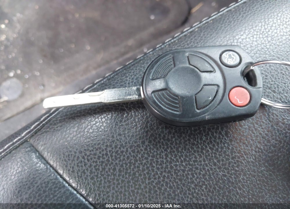 2014 FORD FOCUS VIN: 1FADP3K23EL371100