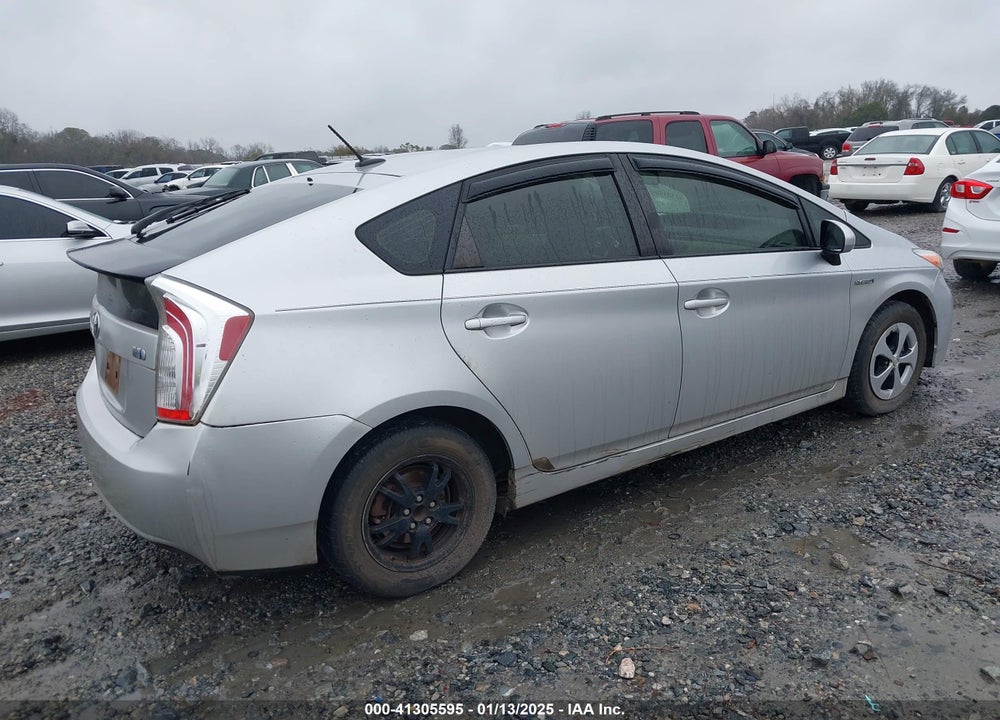 2013 TOYOTA PRIUS THREE VIN: JTDKN3DU2D0347232