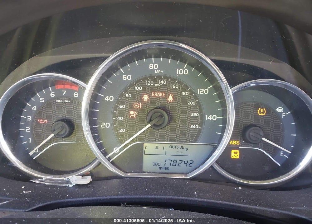 2015 TOYOTA COROLLA VIN: 5YFBURHEXFP236137