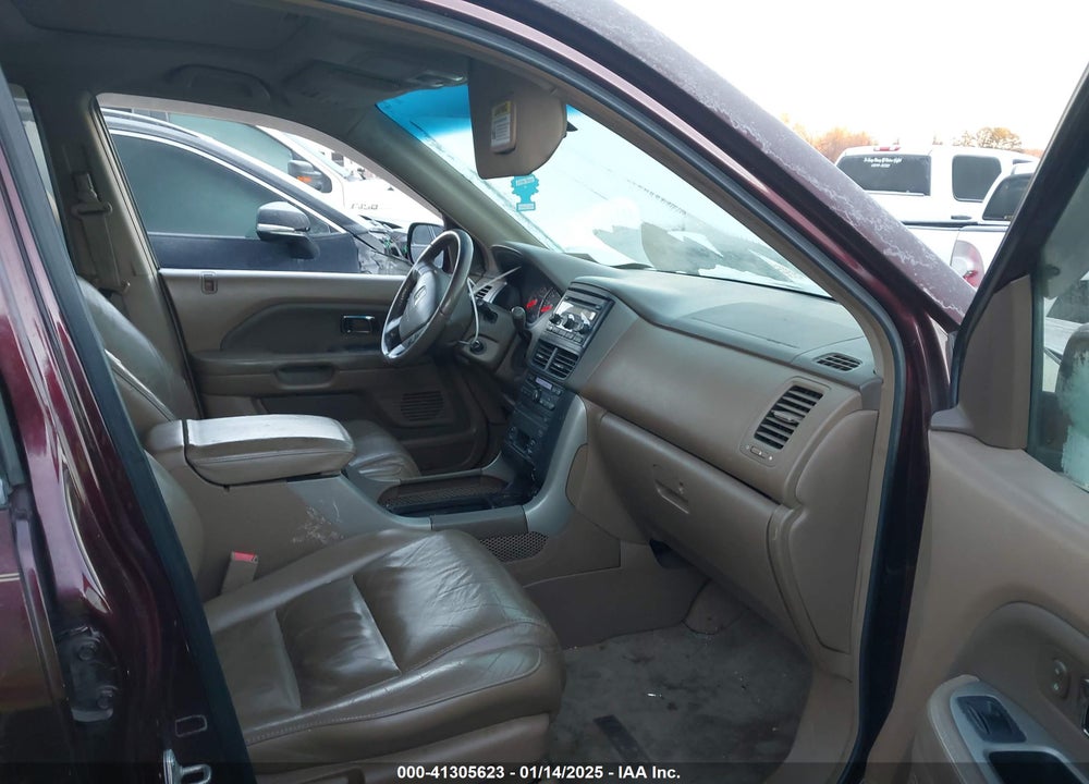 2007 HONDA PILOT EX-L VIN: 5FNYF18627B002229