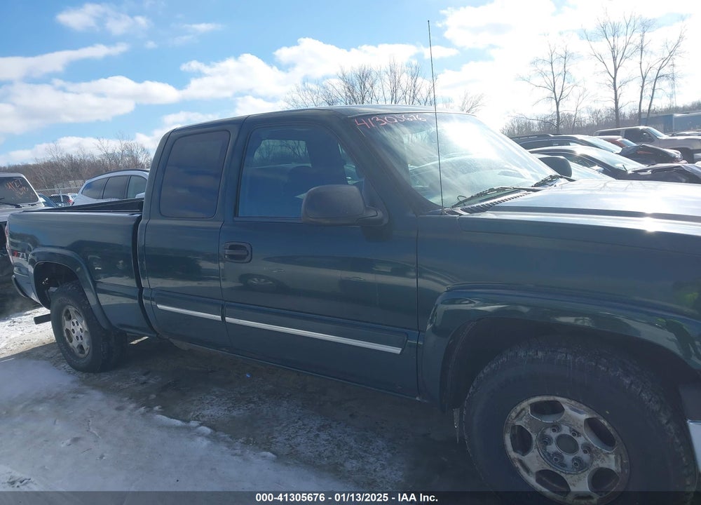 2003 CHEVROLET SILVERADO 1500 LS VIN: 1GCEK19T23E133742